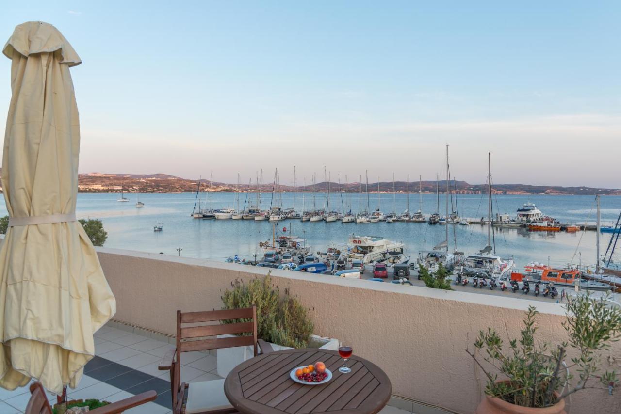 Portiani Hotel Adamantas (Milos)