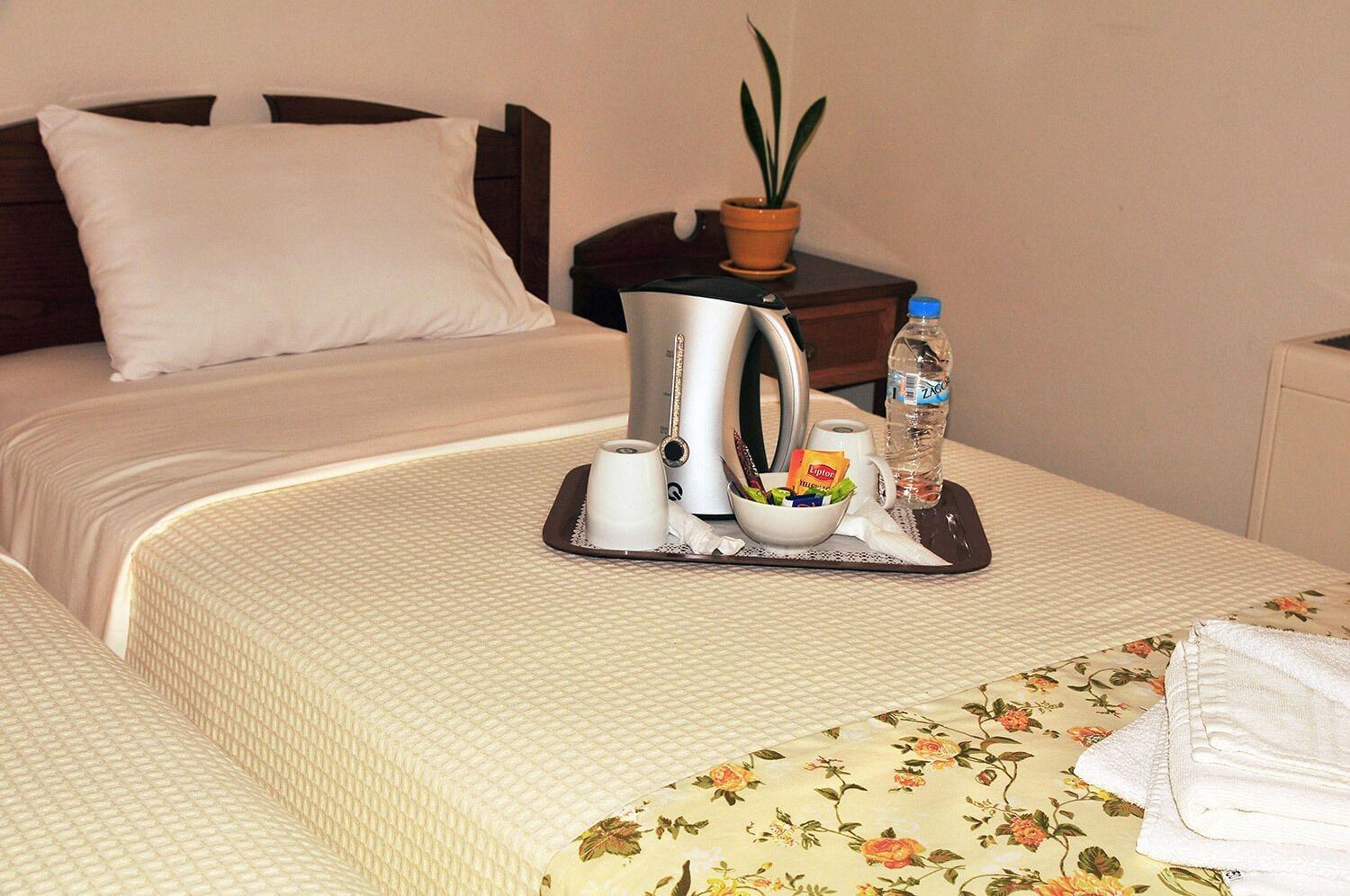 Hotel Portiani Adamantas (Milos)